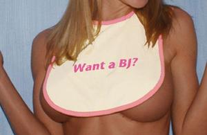 BLOWJOB BIB WANT A BJ ?