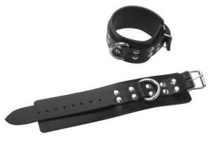 RUBBER WRIST RESTRAINT