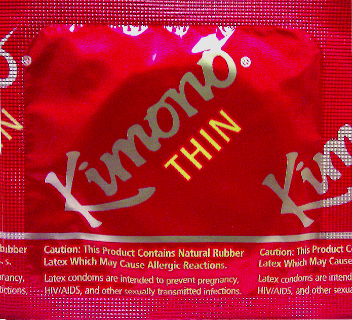 KIMONO LUBRICATED CONDOM 12 PK  - KM01012