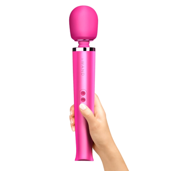 LE WAND MAGENTA WAND RECHARGEABLE 